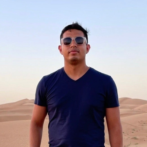 Meet your Posher, Victor - Picture 1 of 3